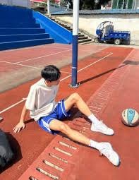 [流言板]跟队记者：斯卢茨基用人相对单一固执，需利用申花板凳优势21亮38回复