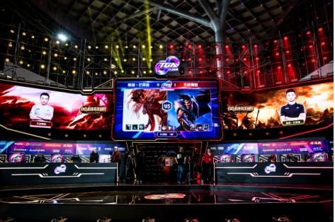 他的敏捷的 他的敏捷的